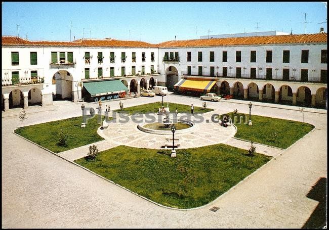 Plaza del 18 de julio de peñaranda de bracamonte (salamanca)