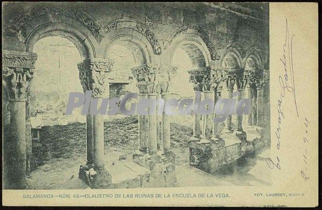 Claustro de las ruinas de la escuela de la vega de salamanca