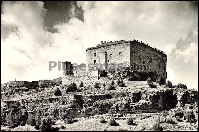 Castillo de pedraza (segovia)