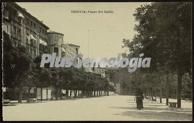 Paseo del salón de segovia