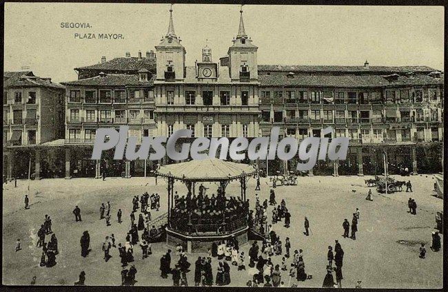 Plaza mayor de segovia