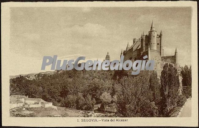 Vista del alcázar de segovia