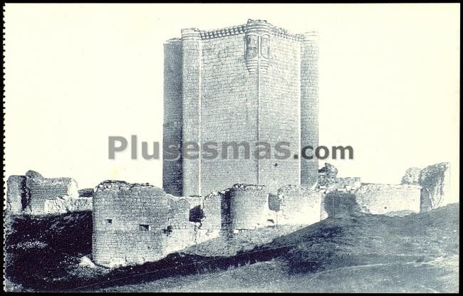 Castillo de íscar (valladolid)