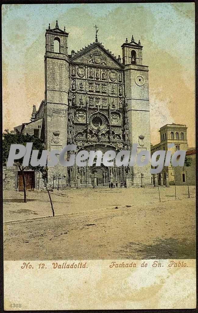 Vista vertical de la fachada de san pablo de valladolid