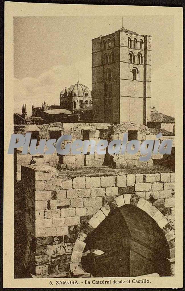 La catedral de zamora vista desde el castillo