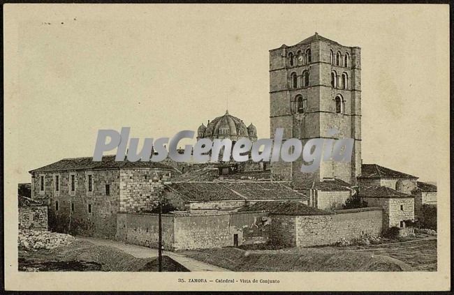 Vista de conjunto de la catedral de zamora