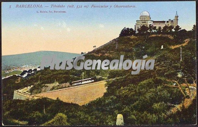 Funicular y observatorio del Tibidabo en Barcelona