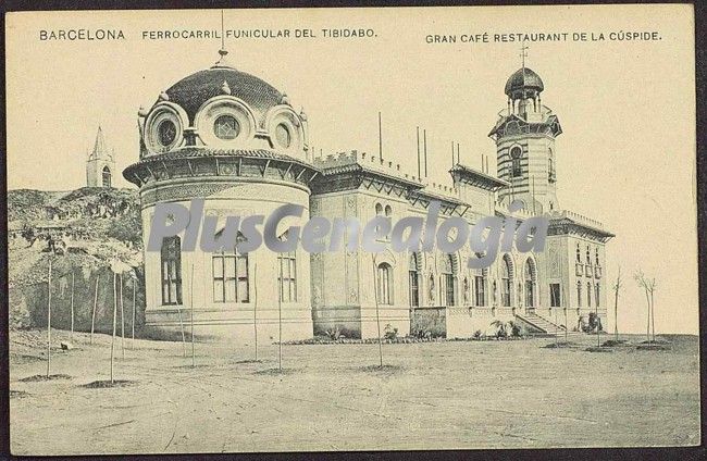 Gran café-restaurante en la cúspide del Tibidabo en Barcelona