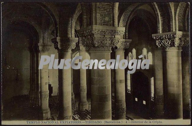 Interior de la cripta del templo nacional expiatorio del tibidabo en barcelona