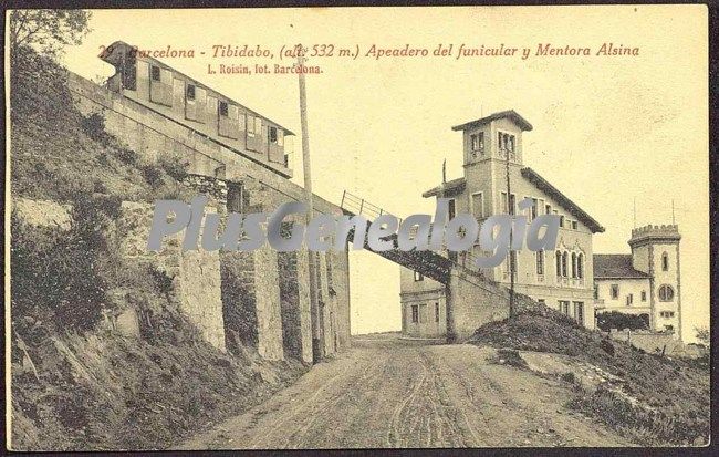 Apeadero del funicular y mentora alsina del Tibidabo en Barcelona