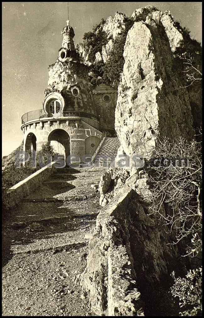 Santuario de Queralt. La Cueva en Berga (Barcelona)