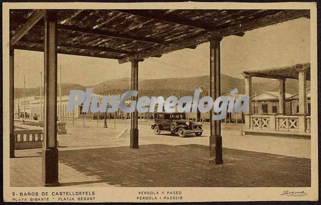 Pérgola y paseo de Castelldefels (Barcelona)