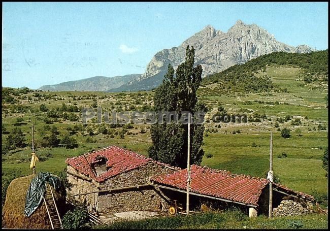 Coll de L´avena, al fondo el Pedraforca en Barcelona