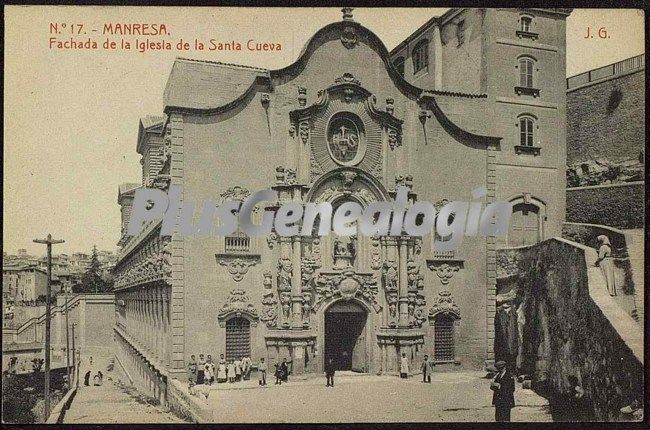 Fachada de la Iglesia de la Santa Cueva de Manresa (Barcelona)