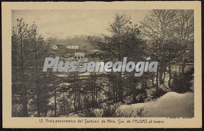 Vista panorámica del Santuari de Nuestra Señora de Falgas al Invern de Pobla de Lillet (Barcelona)