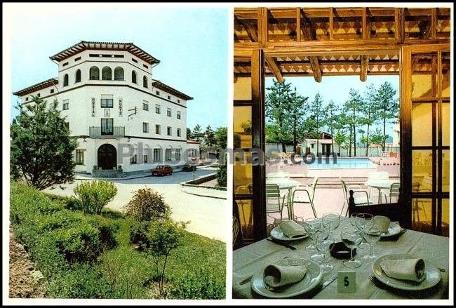 Hotel Dels Munts. Rincón comedor y terraza en Barcelona