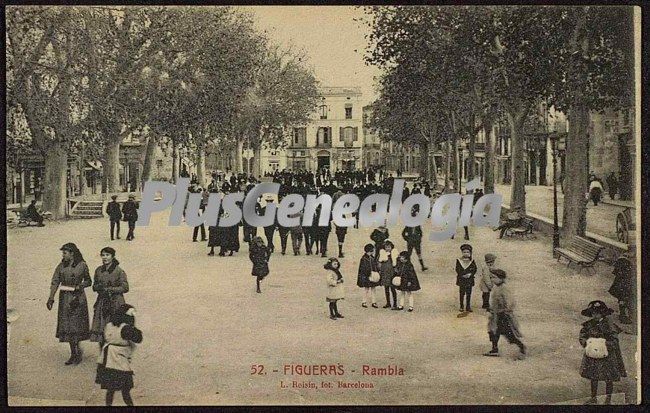 Rambla en figueras (girona)