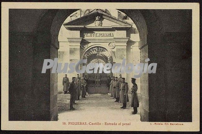 Entrada al penal del castillo en figueras (girona)