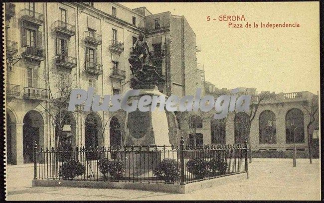 Plaza de la independencia de girona