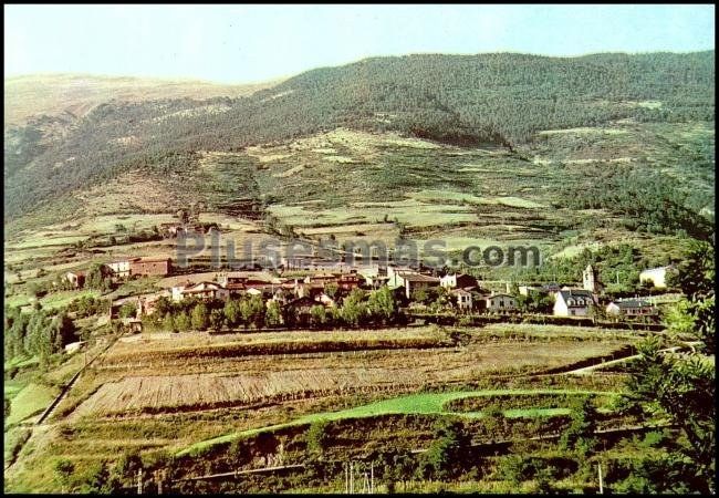 Vista general de planolas (gerona)