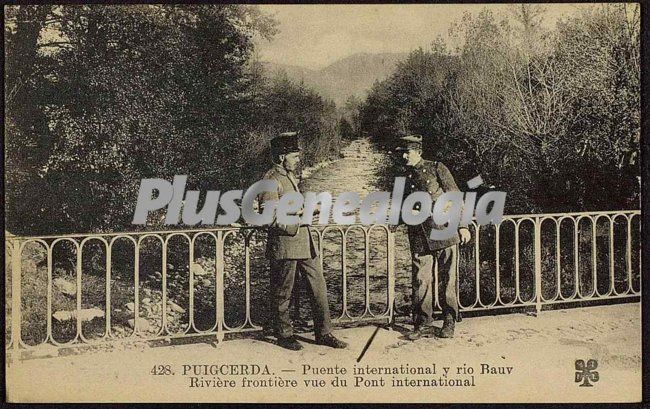 Puente internacional y el río bauv de puigcerdá (girona)