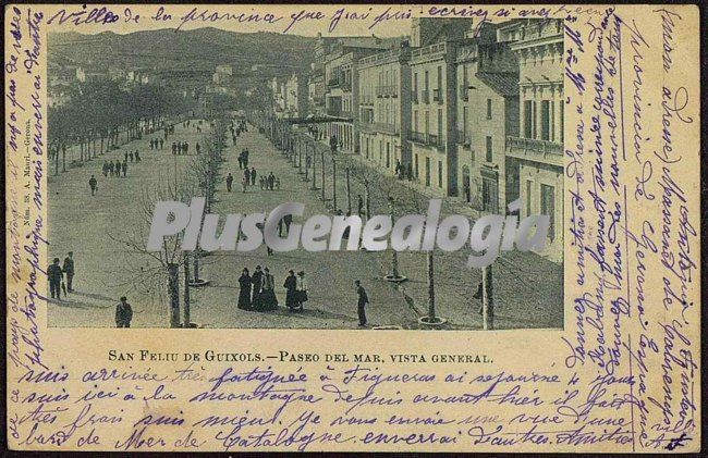 Vista general del paseo del mar de san feliu de guixols (girona)