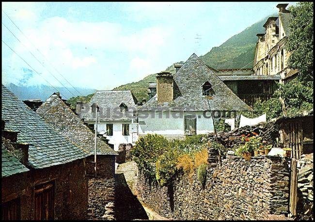 Calle tipica de arros (lleida)