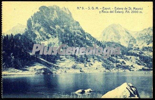 Estany de st. maurici y roca del estany de espot (lleida)