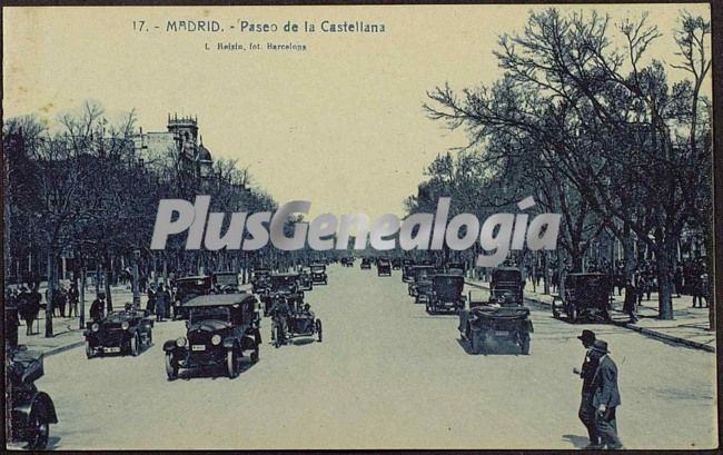 Paseo de la Castellana de Madrid con tráfico