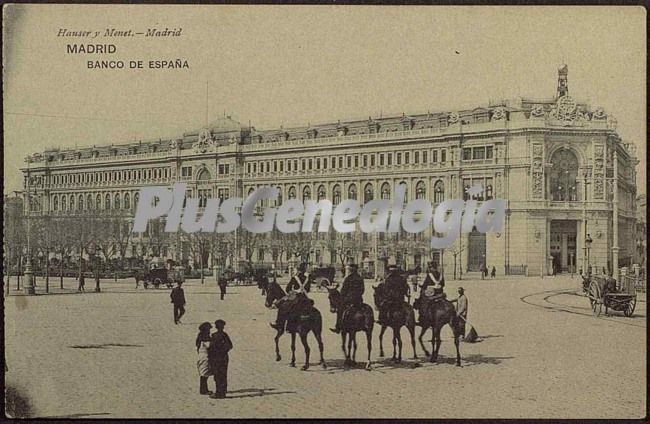 Banco de España de Madrid (blanco y negro)