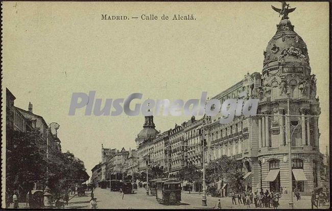 Calle de alcalá en madrid