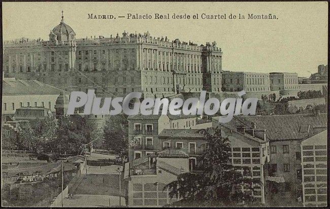 Palacio Real de Madrid visto desde el Cuartel de la Montaña