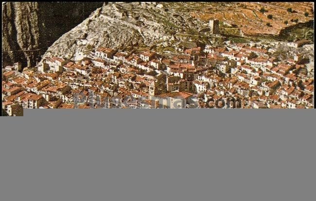 Vista aérea del pueblo del turrón jijona (alicante)