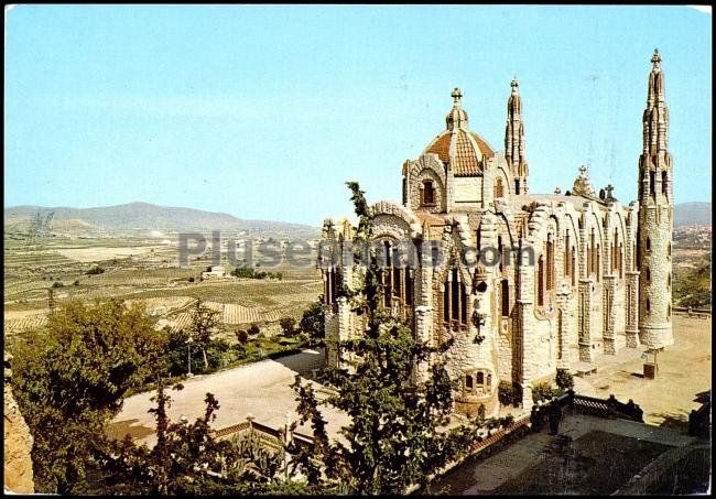 Novelda. fachada posterior del santuario a santa maría magdalena (alicante)