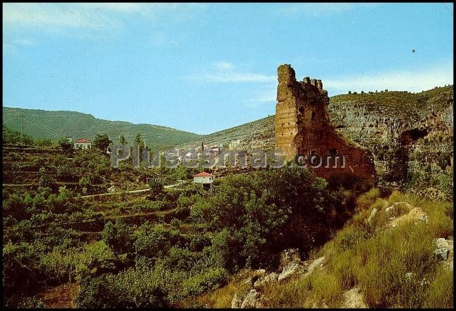 Castillo de la pileta de cortes de pallás (valencia)