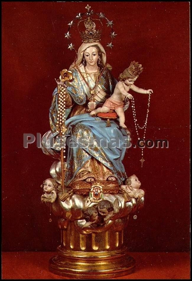 Reina del santísimo rosario, patrona de masamagrell (valencia)