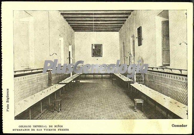 Comedor del colegio imperial de niños huérfanos de san vicente ferrer en valencia