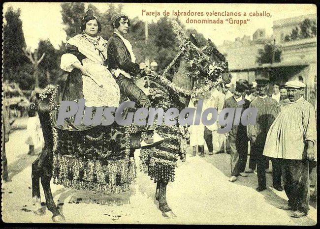 Pareja de labradores valencianos a caballo denominada