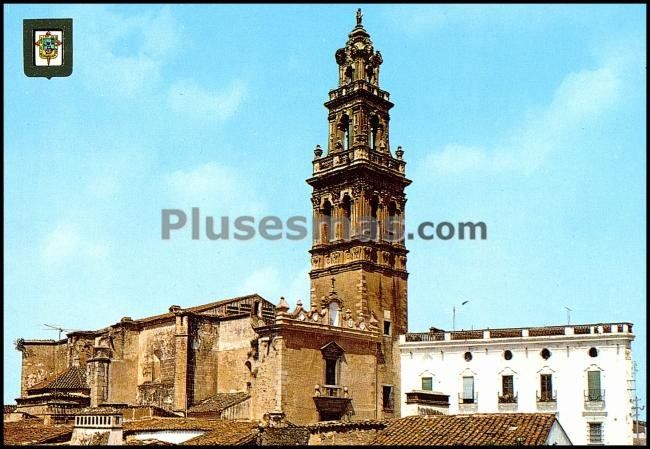 Iglesia y torre de santa catalina en jerez de los caballeros (badajoz)