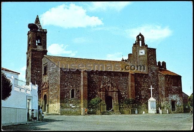 Iglesia parroquial san pedro apóstol de monesterio (badajoz)