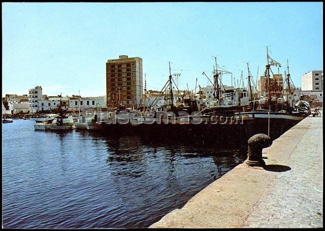 Puerto en la capital de fuerteventura puerto del rosario (islas canarias)