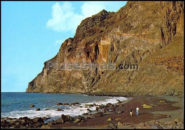 Playa del inglés en valle gran rey de la gomera (tenerife)