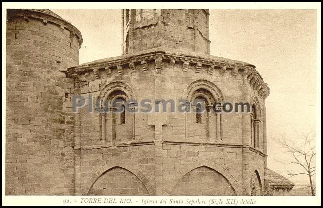 Detalle de la torre del rio - iglesia del santo sepulcro (siglo xii) en caldas de reis (navarra)