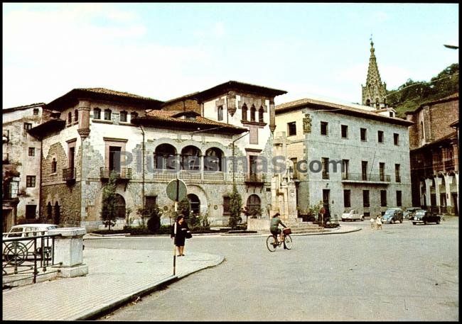 Plaza de pérez arregui en azpeitia (guipúzcoa)