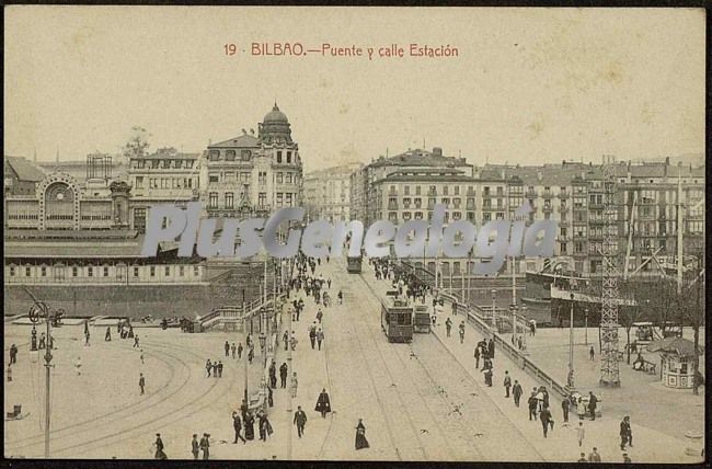 Puente y calle estación de bilbao