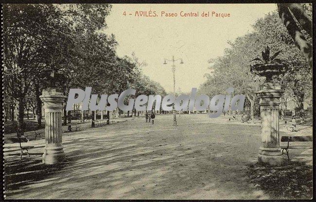 Paseo central del parque, avilés (asturias)