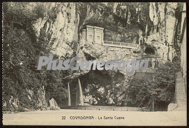 La santa cueva, covadonga (asturias)