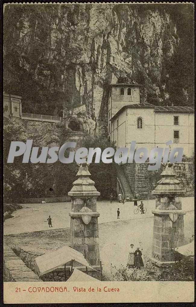 Vista de la cueva, covadonga (asturias)