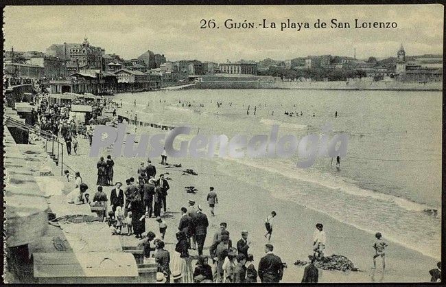 Playa de san lorenzo, gijón (asturias)