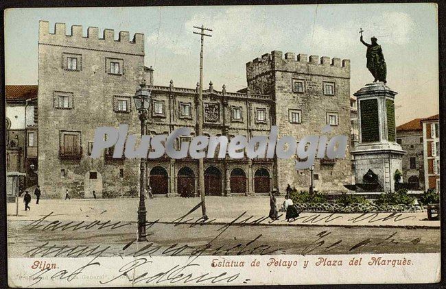 Estatua de pelayo y plaza del marques, gijón (asturias)